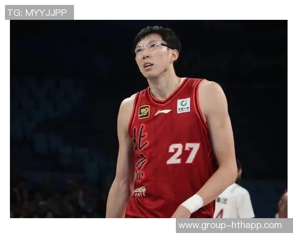 周琦因腰伤缺席对阵新疆许利民表示下场有望复出